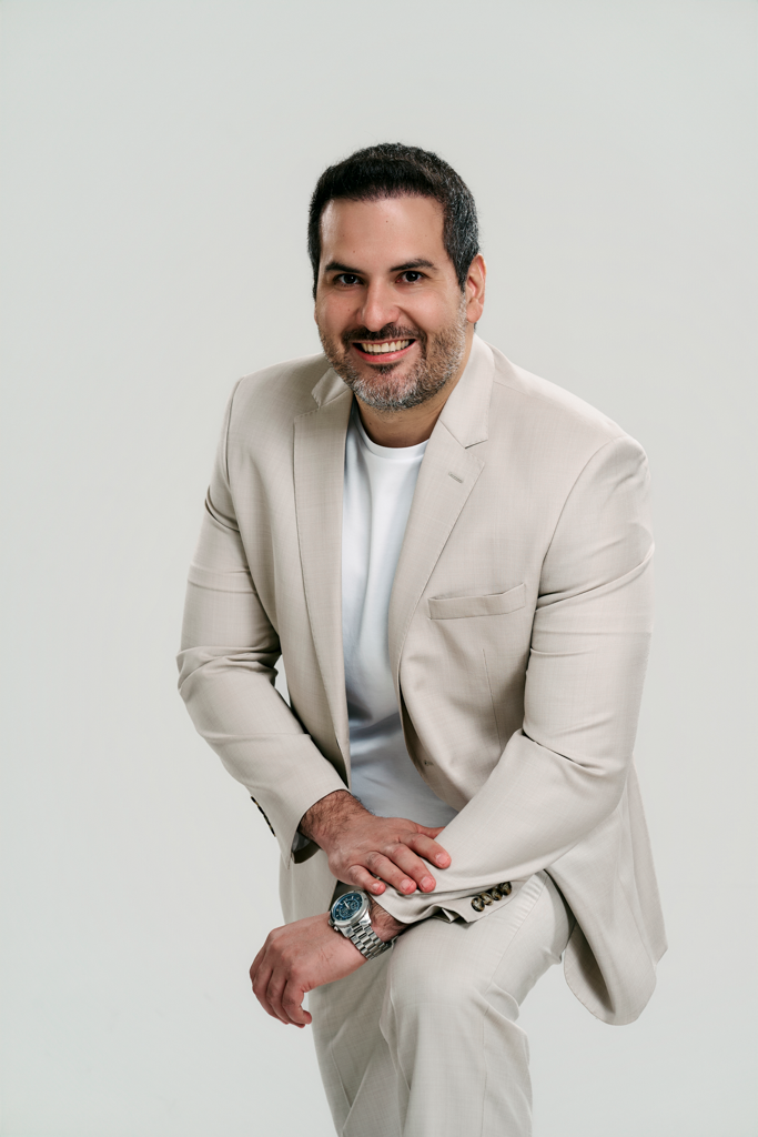 Dr. Leonardo Borduchi
